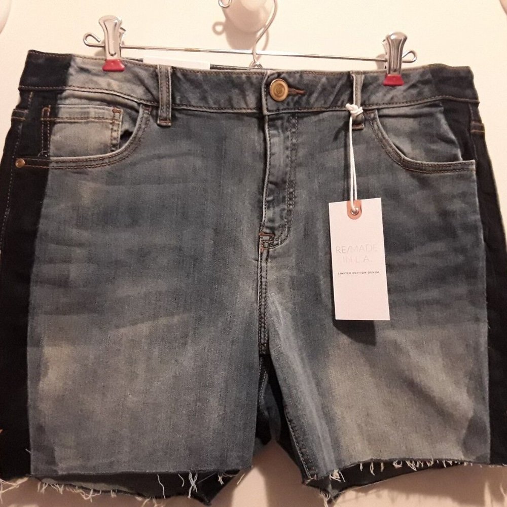 Lane Bryant Plus Size Jean Shorts Size 18 NWT